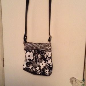 Black & white flower crossbody