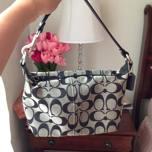 🎀SOLD🎀 COACH BAG