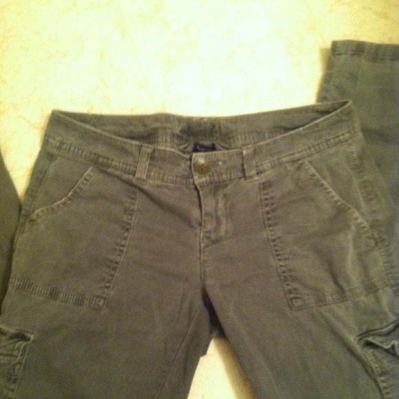 ❌SOLD❌ Grey cargos - Picture 2 of 3