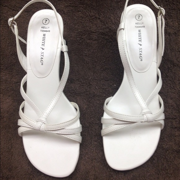 NWOT white sandals size 7 - Picture 1 of 3