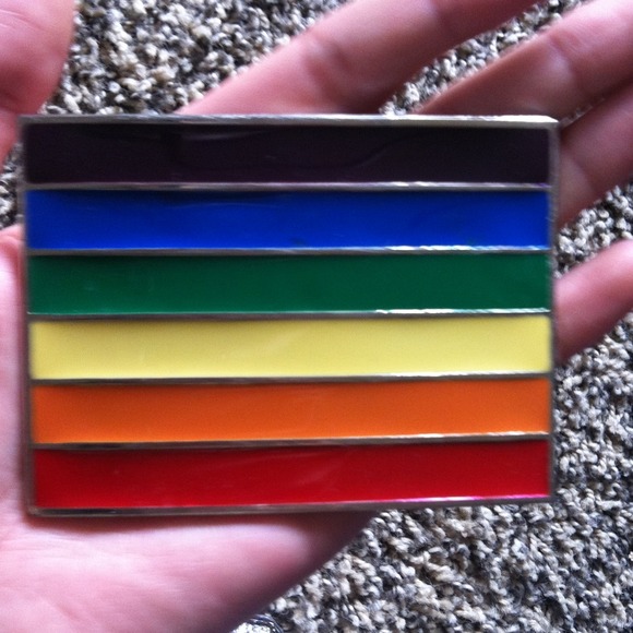 Rainbow belt buckle