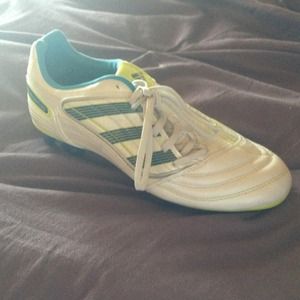 ADIDAS Predators Soccer Cleats