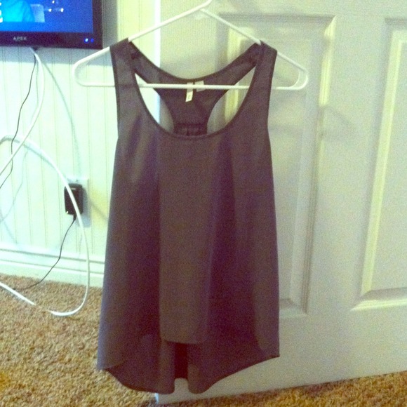 🚫💲O L D‼️ Grey tank top