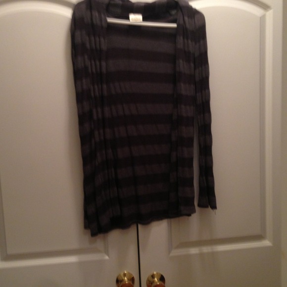 Grey and darker grey cardigan
