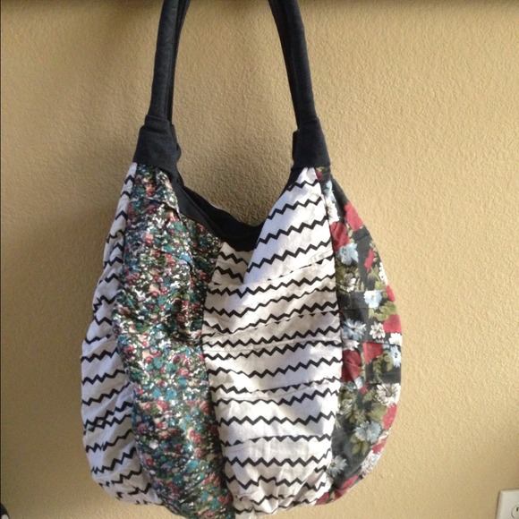 Printed oversize tote!