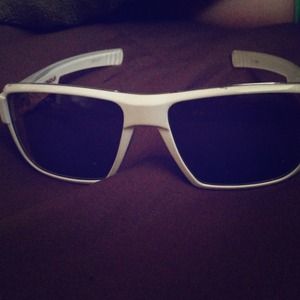 REAL UNDER ARMOUR SUNGLASSES& Ed HARDEY bundle