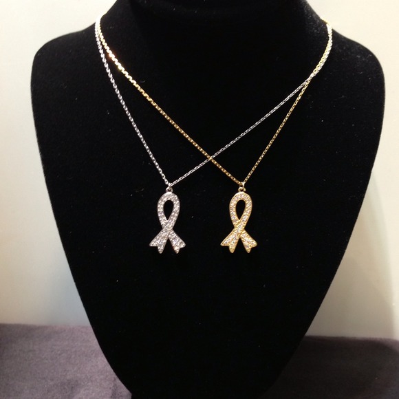 Jewelry - Silver Ribbon Necklace
