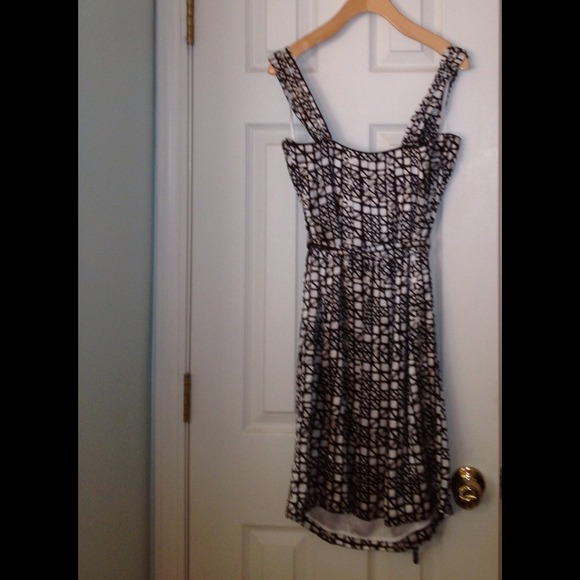 Brand new size 6Hampton style summer dress.