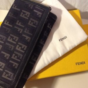 Fendi wallet