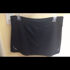 ⬇ REDUCED!Super cute black tennis skirt, size M