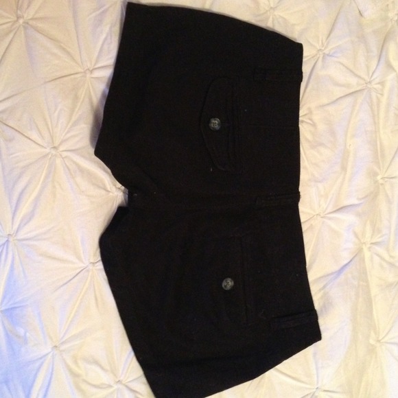Black AE shorts - Picture 4 of 4