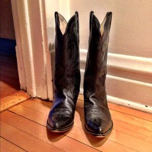 Black cowboy boots