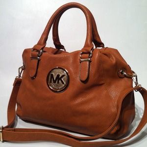 New michael kors camel tote