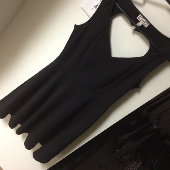 Heart Cutout Back Dress 💕