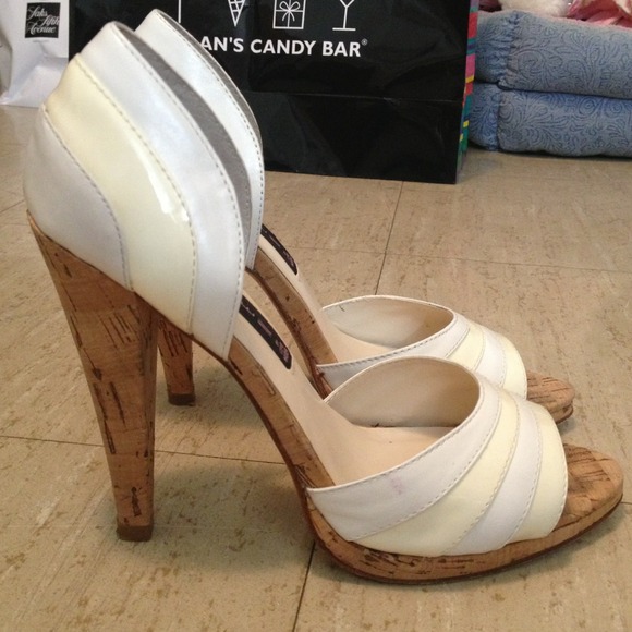 Steven by Steve Madden white patent cork pumps 7