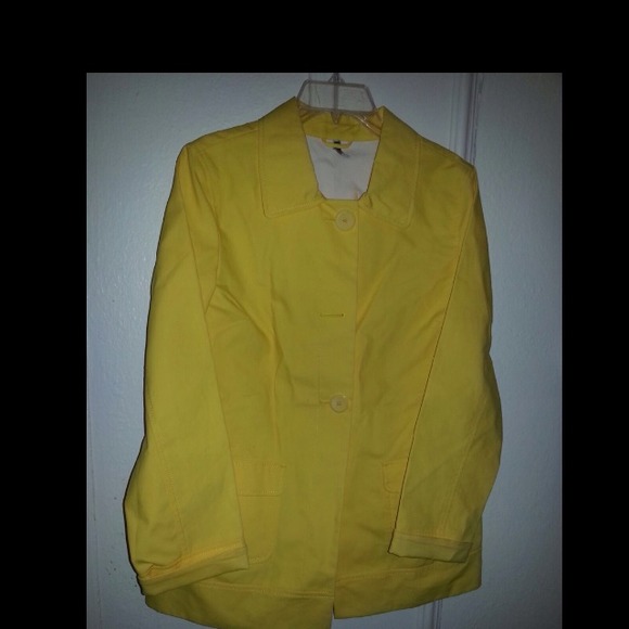 Yellow trench coat