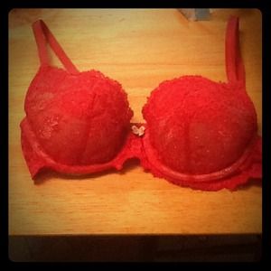 SOLD VS Dream Angels bra!