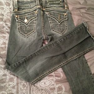 Rock revival jeans