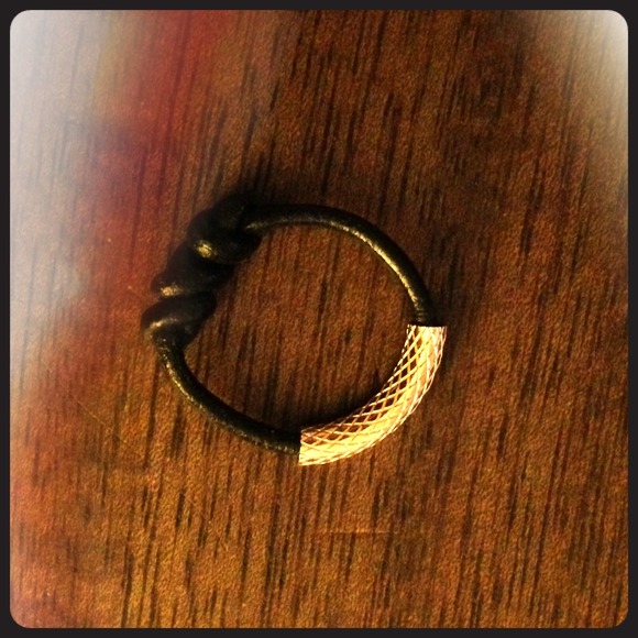 Gold leather ring * size 7 * $18