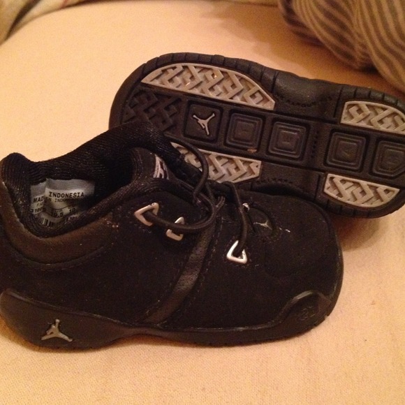 SOLD 4c black toddler Jordan's