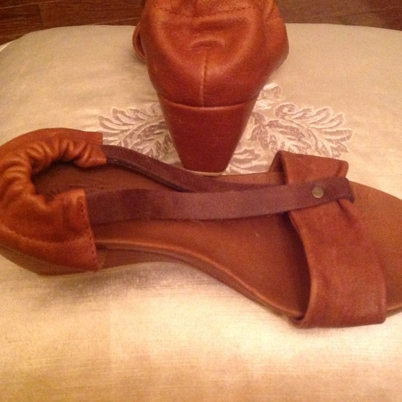 Italian Designer Shoes - Picture 3 of 4