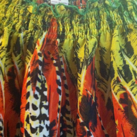 Colorful thin top - Picture 2 of 2