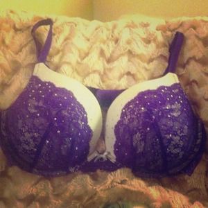 ***TRADED***VS bra, dress, shoes and warmers