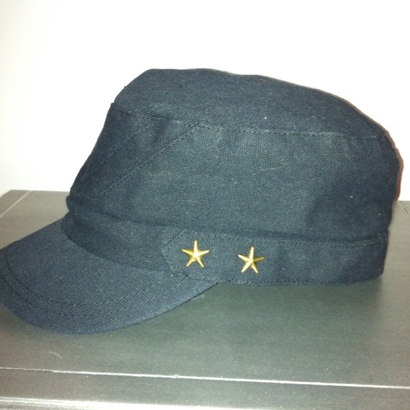 Hat - Picture 2 of 3