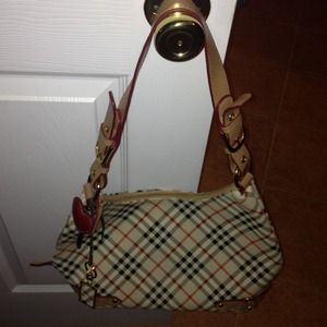 CL America Purse