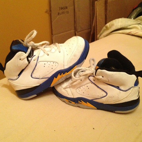 💰💰SOLD💰💰8c toddler Jordan's