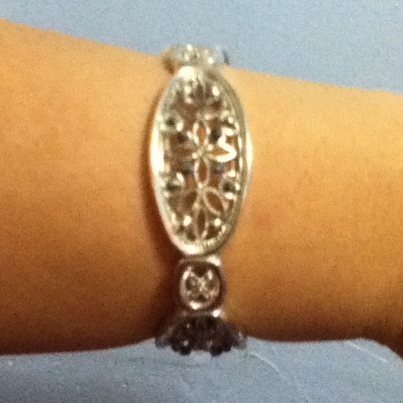 Silver & Marcasite Bracelet - Picture 2 of 4