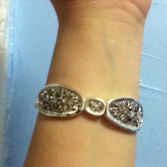 Silver & Marcasite Bracelet - Picture 3 of 4