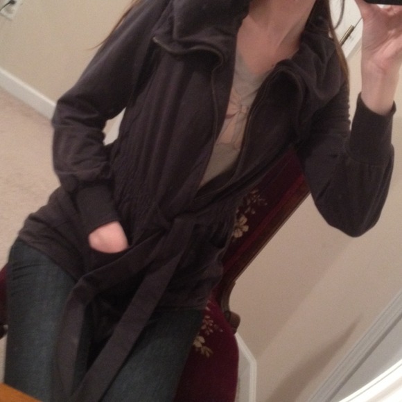 GIFTED💝Spring fall grey jacket! - Picture 4 of 4
