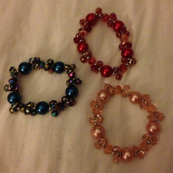 Stackable bracelets