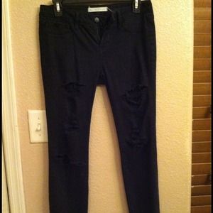 On HOLD - Bundle (pink & Black skinny jeans)