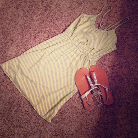 ❌Sold❌Comfy summer dress!! NWOT