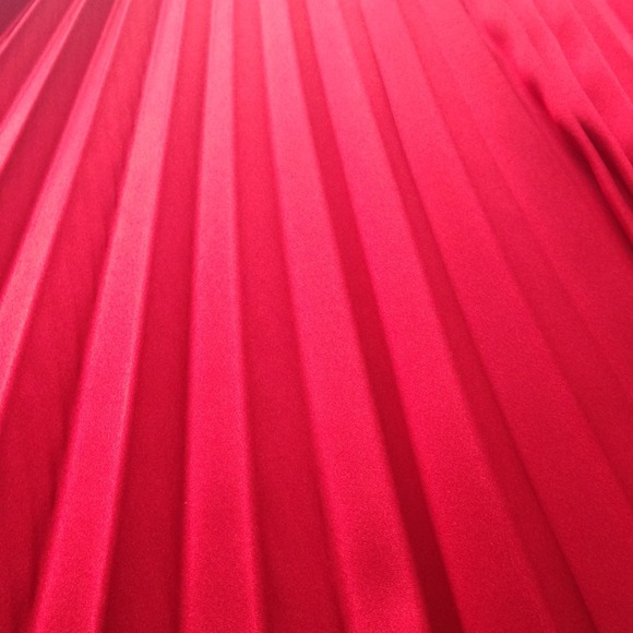 Red Dress with pleated bottom - Picture 3 of 3