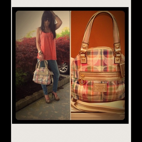 🚫SOLD🚫AMAZING BAG! Authentic Coach Cross Body - Picture 3 of 4