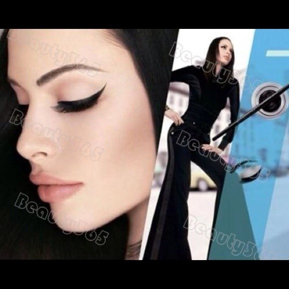 2 pcs BLACK Gel Eyeliner