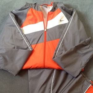***HOLD***NIKE 2 PIECE JOGGING SUIT