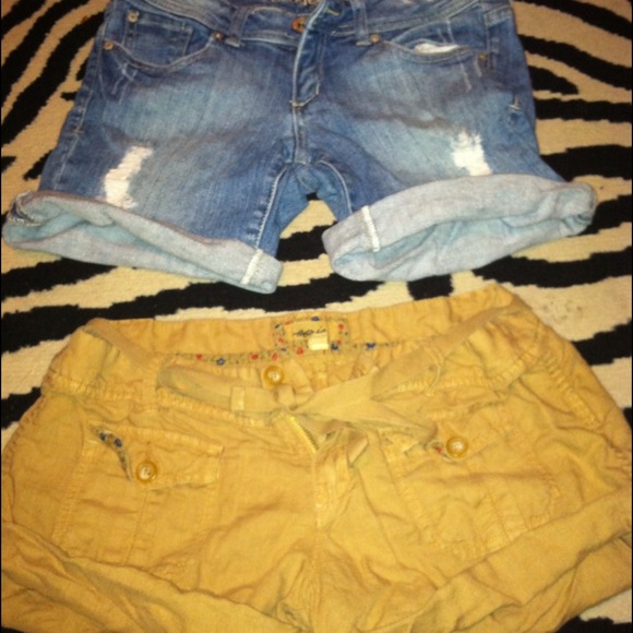 ❤SOLD❤Shorts bundle 2 pairs