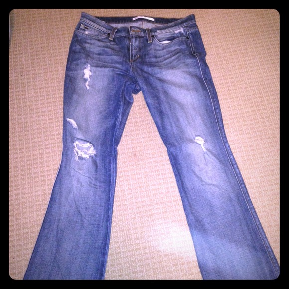 Designer jeans with natural distressed look - Picture 1 of 1