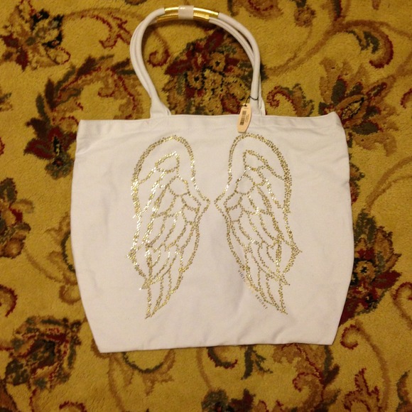 Victoria's Secret Accessories - Victoria's Secret