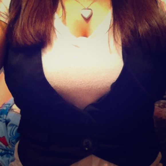 🚫❌Black 2 buttoned Vest❌ - Picture 1 of 4