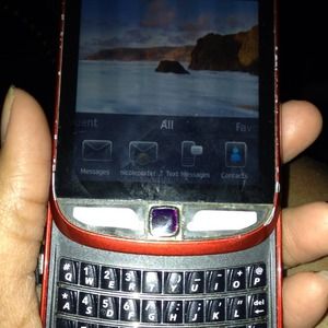 *SOLD*Blackberry Torch AT&T w/detached power strip