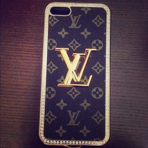 2 iPhone cover! One for $35