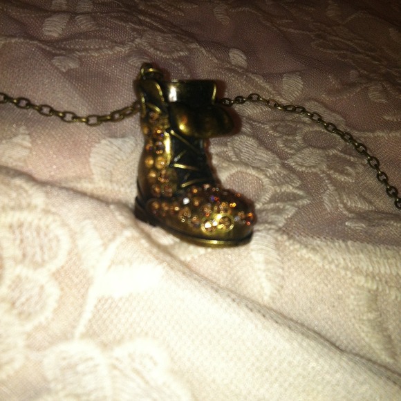 Hold Beautiful  Necklace!