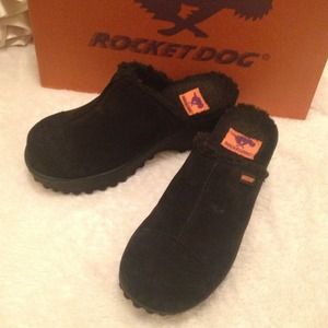 Black suede ROCKET DOG
