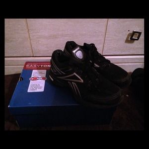 Easytones size 8