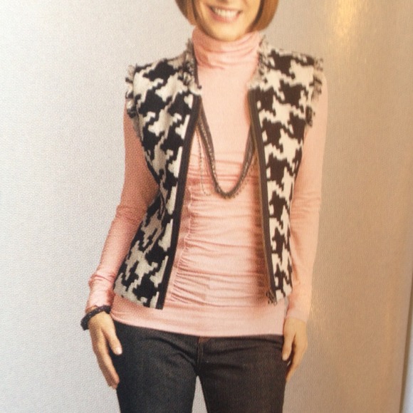 Paley Vest - Picture 4 of 4